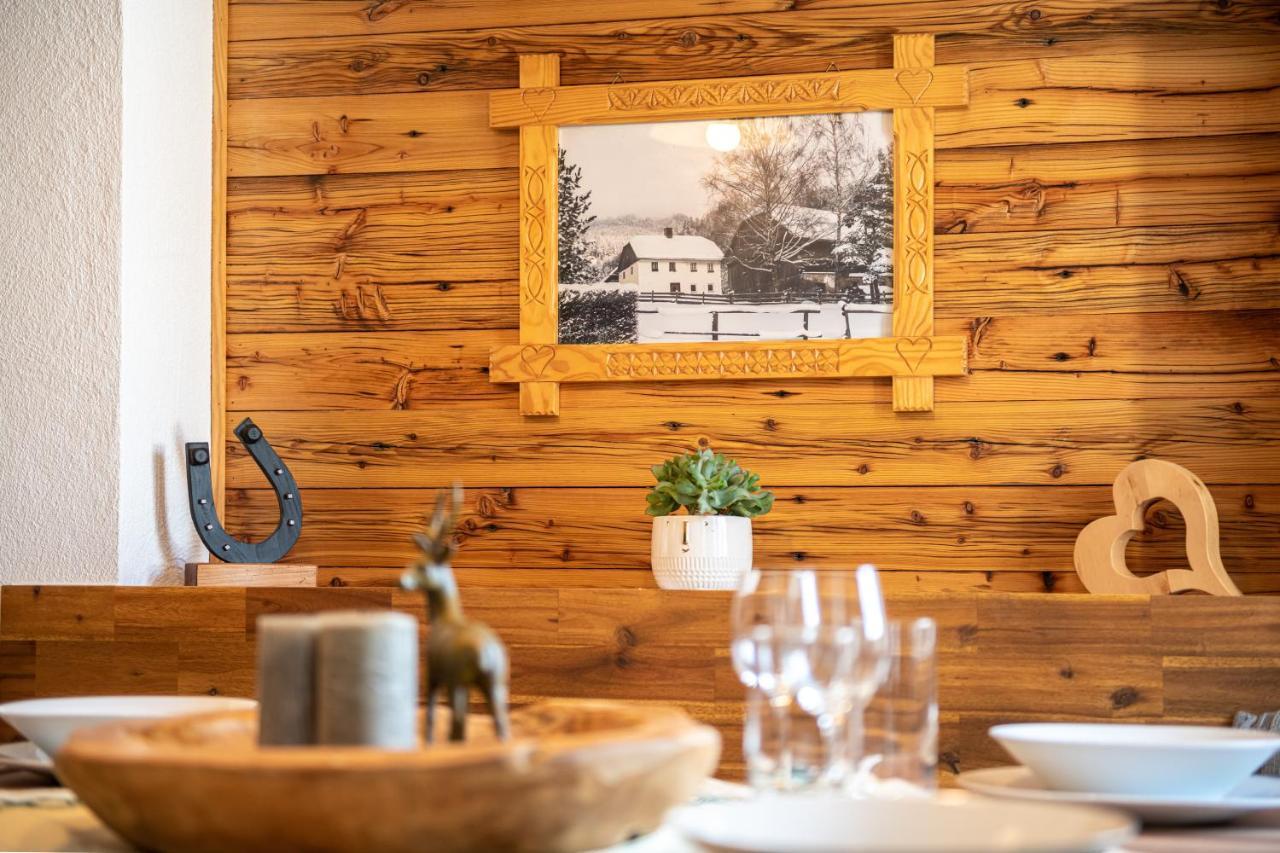 Ferienhaus Schwoellerbauer Sankt Martin am Grimming Bagian luar foto