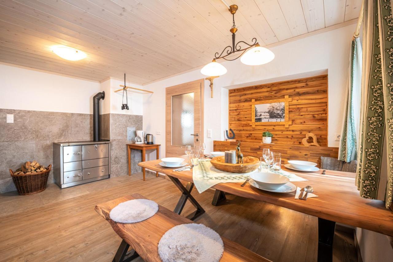 Ferienhaus Schwoellerbauer Sankt Martin am Grimming Bagian luar foto