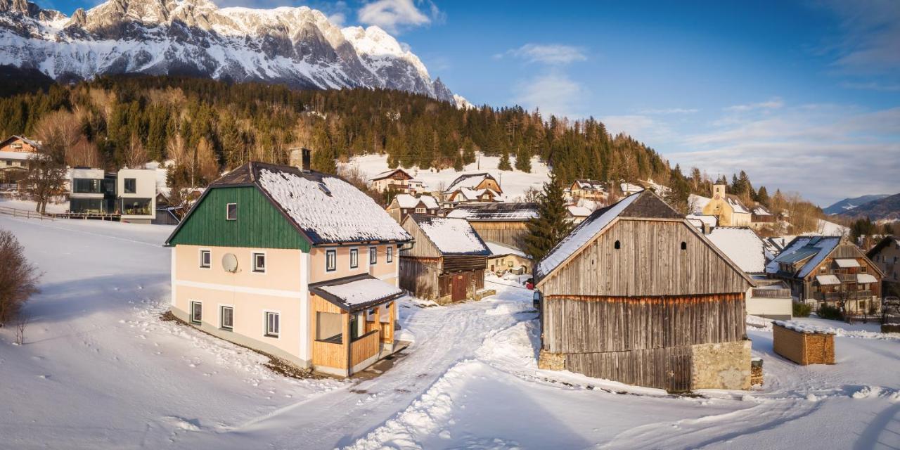 Ferienhaus Schwoellerbauer Sankt Martin am Grimming Bagian luar foto